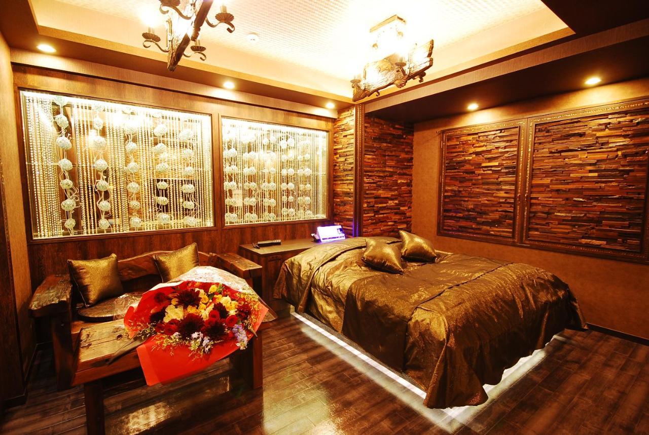 Hotel Sara Kinshicho (Adults Only) Tōkyō Extérieur photo